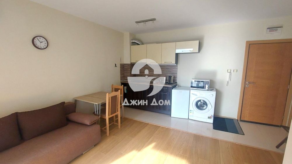 Продава се Двустаен апартамент в Свети Влас - 52 кв.м за 1308 €/кв.м - Снимка #1