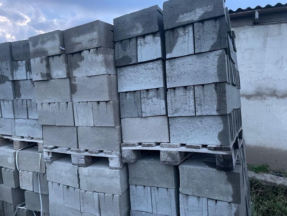 Продам пескоблоки