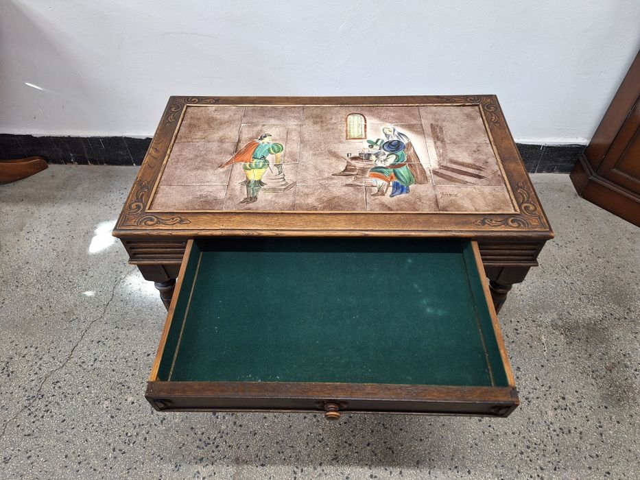 УНИКАТ! Маса са всекидневна