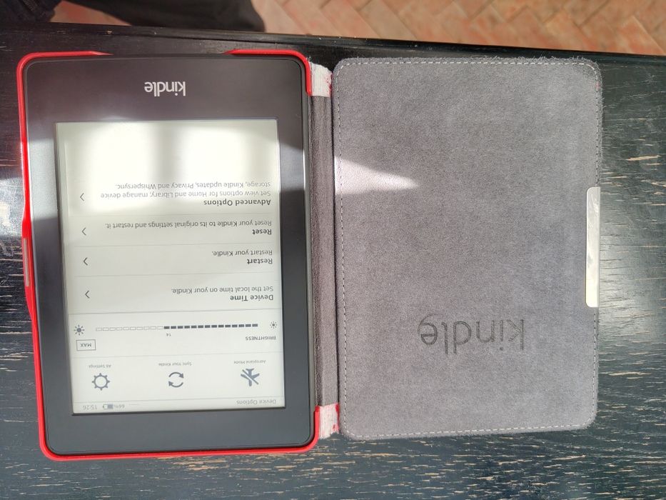 Kindle papewhite cu iluminare