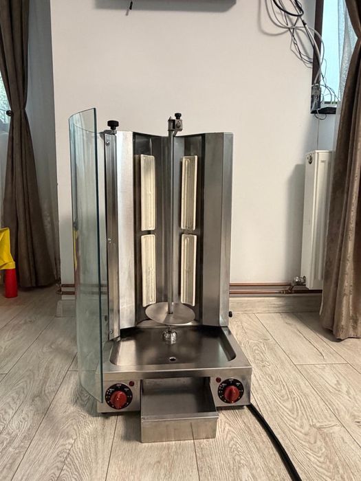 Aparat kebab/shaorma electric CB Italia  3,3kw capacitate 10 kg ,4 rezistente cu infrarosu