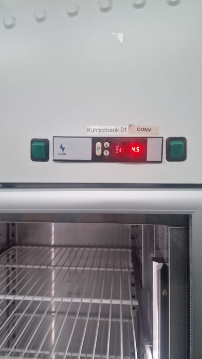 Плюсова хладилна витрина Alpfrigo