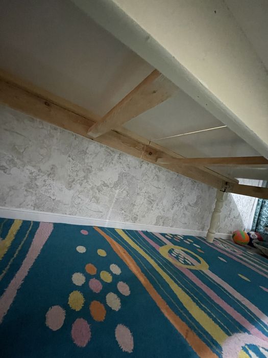 Продам стол