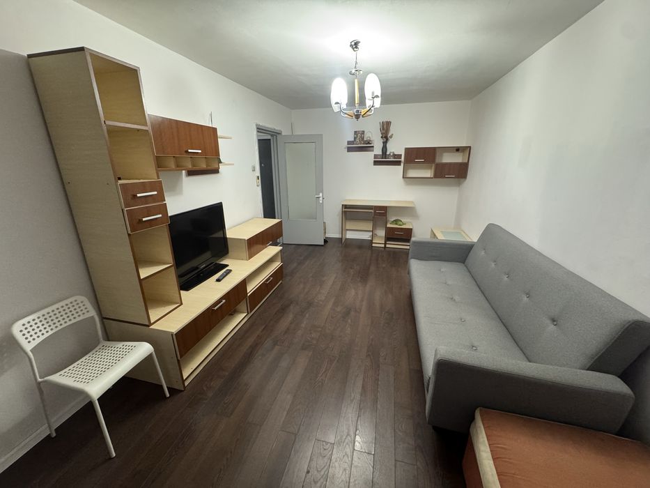 Inchiriez apartament 2 camere 55mp, Malcoci