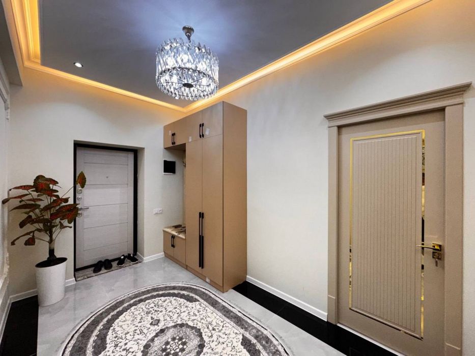 Срочно квартира сотилади 3 хонали