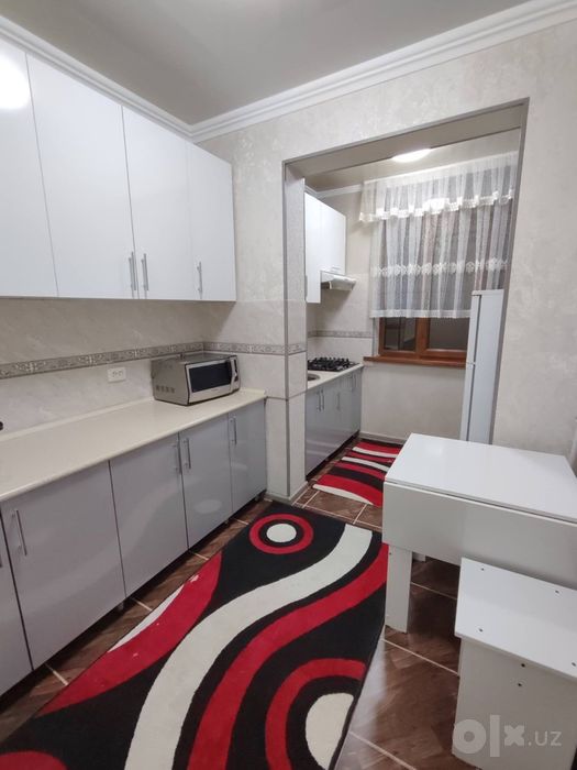 Аренда Юнусобод 13 кв 1*2 ком 1 этаж 4 этажка все ест фото реално
