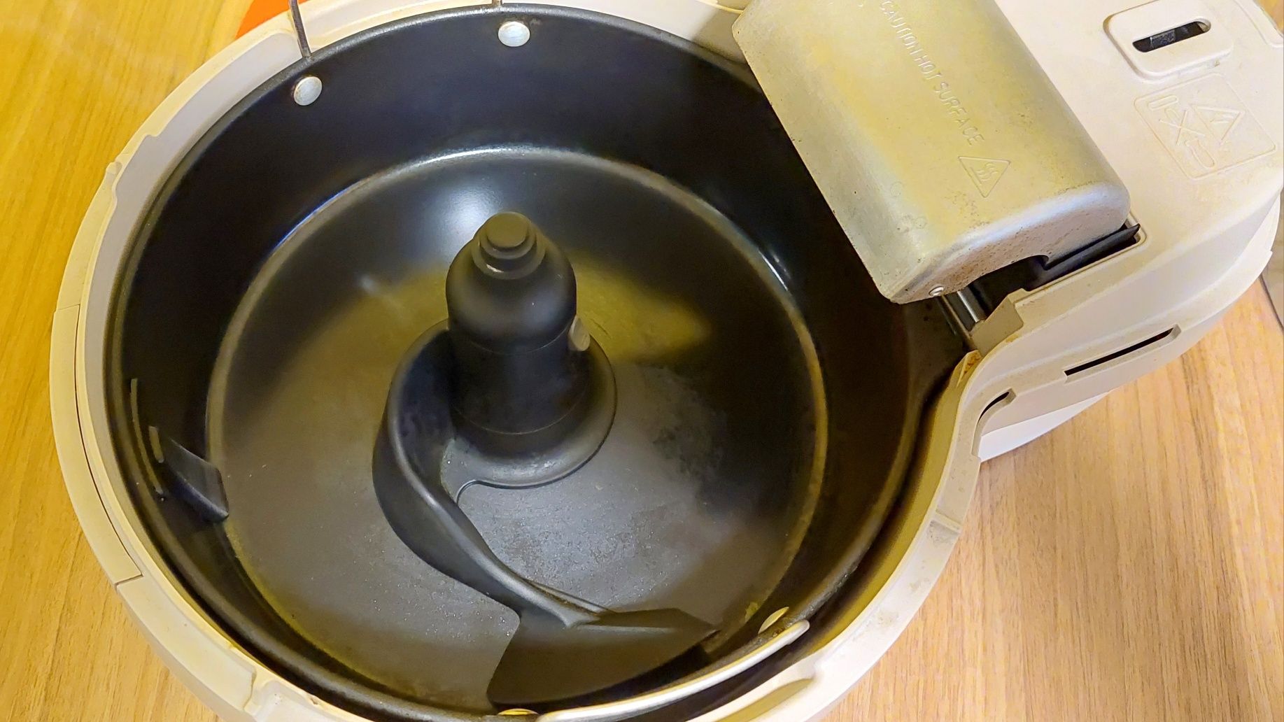 Уред за здравословно готвене Tefal ActiFry / Фрутюрник Тефал ActiFry гр ...