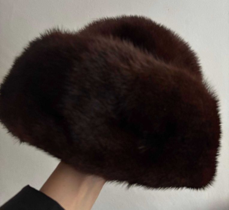 Caciula blana nurca/vizon dama