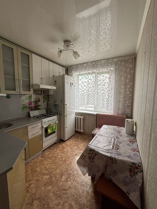 Продам 2 к квартиру р-н 8 шк 3/5