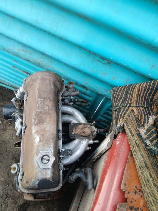 ДВС ваз 2106 в рабочем состояние