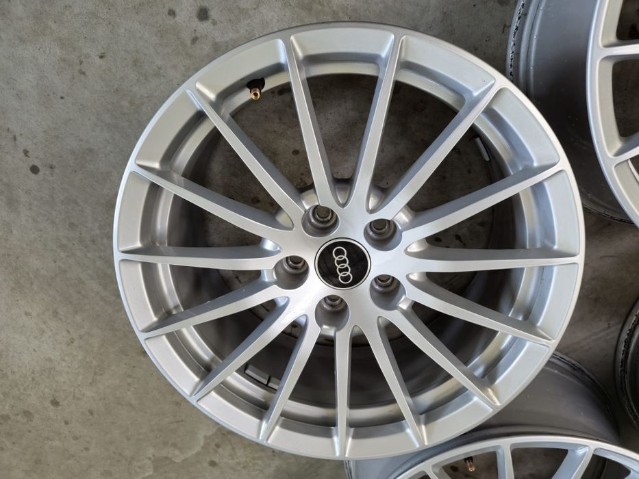 Jante Audi A5 A4 A6 R17 originale// Vw Passat Skoda Octavia  Superb