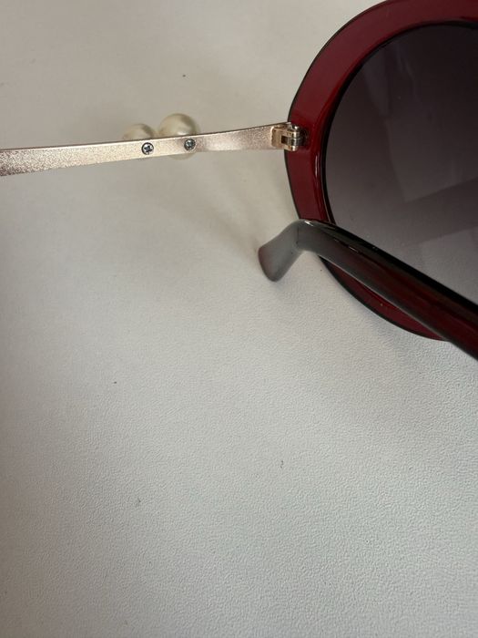 Очки солнцезащитные