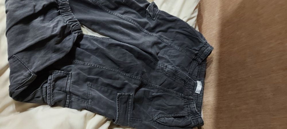 карго штаны Bershka