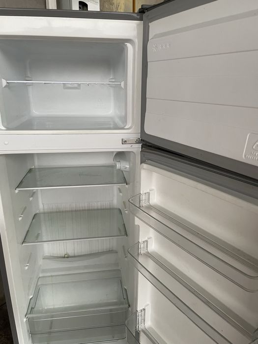 Холодильник небольшой