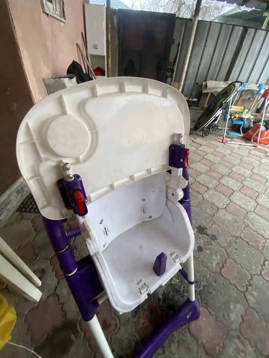 Стул для кормления