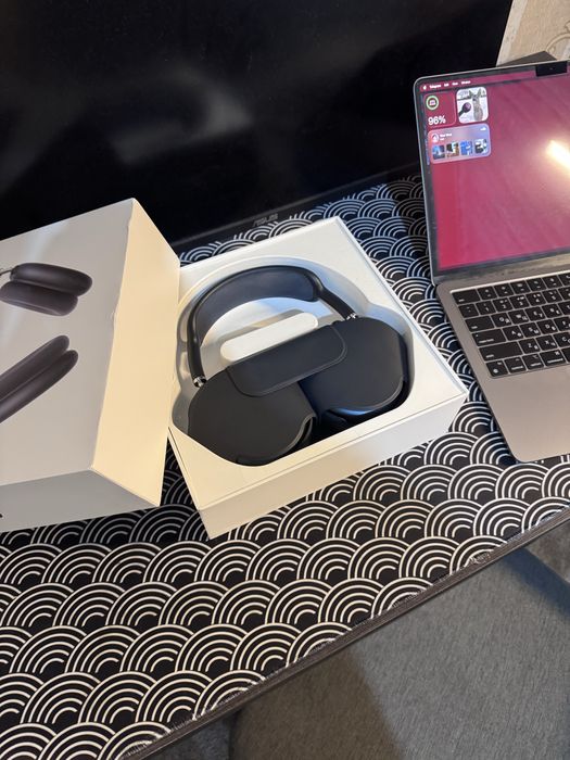 AirPods Max 1562AE | полный комплект | хорошее состояние