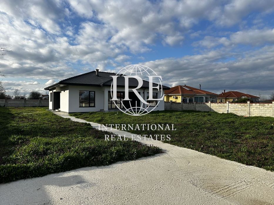 Продава се Къща в с. Соколово, Област Добрич - 145 кв.м за 686 €/кв.м - Снимка #1