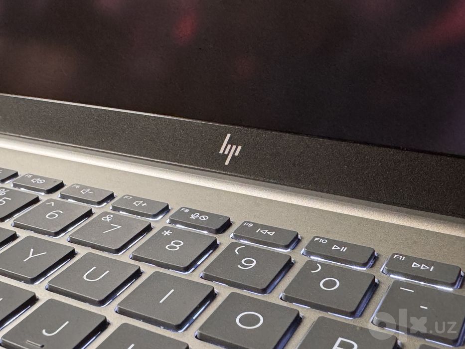HP Pavilion plus 14