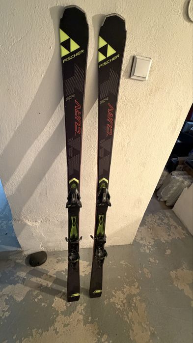 Fischer RC4 The Curve Ti      171 CM