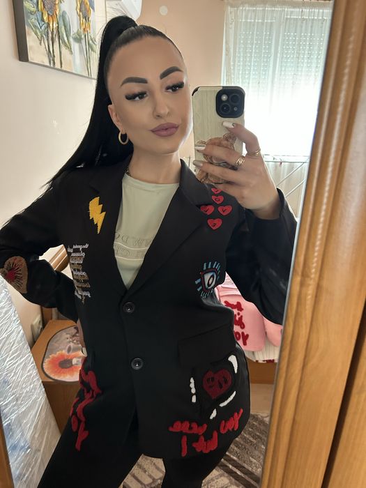 Дамски сака НОВИ