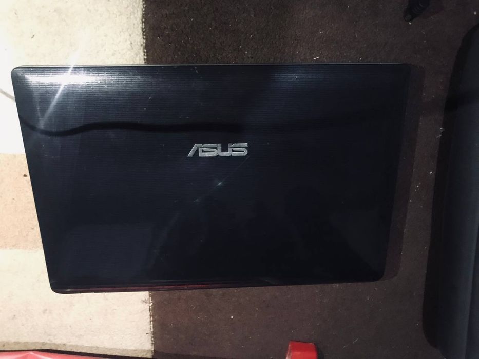 ASUS noutbuk sotiladi