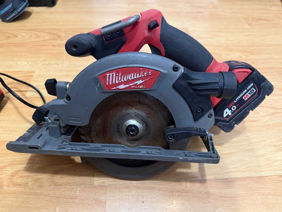 Milwaukee M18 CCS55 ръчен циркуляр