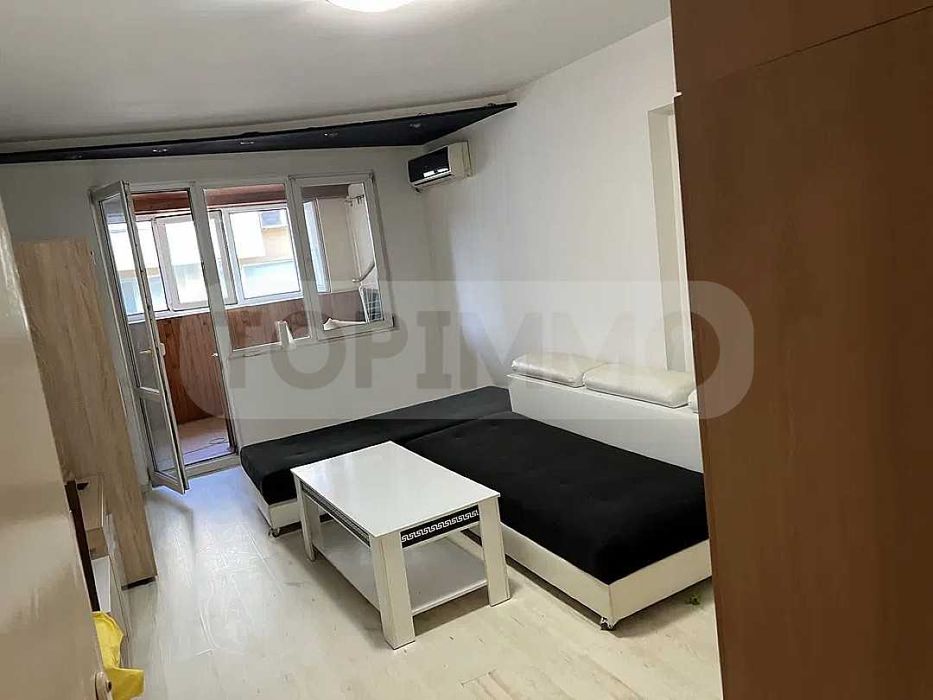 Дава се под наем Двустаен апартамент в Варна, Автогара - 60 кв.м за 398.82 € - Снимка #1