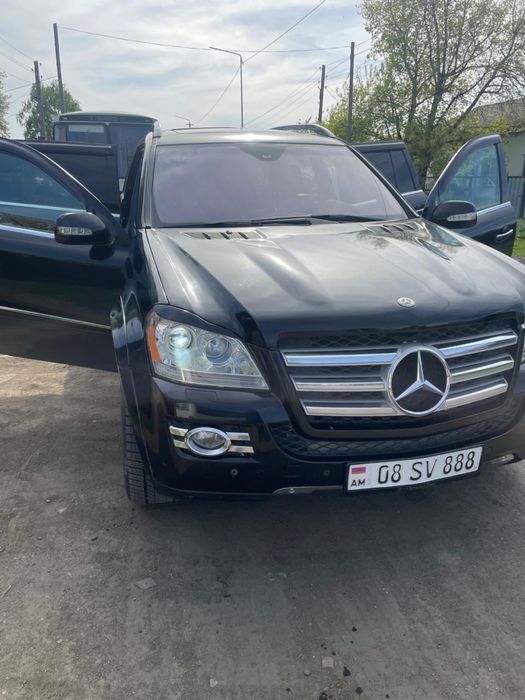 Продам мерседес гл550