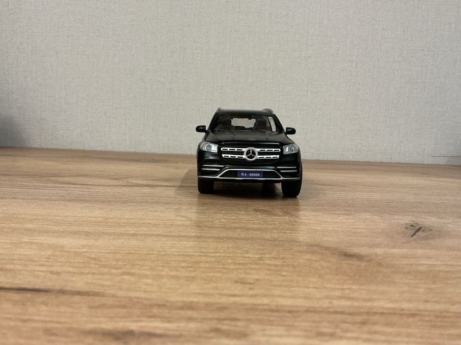 Игрушка машинка, мерседес