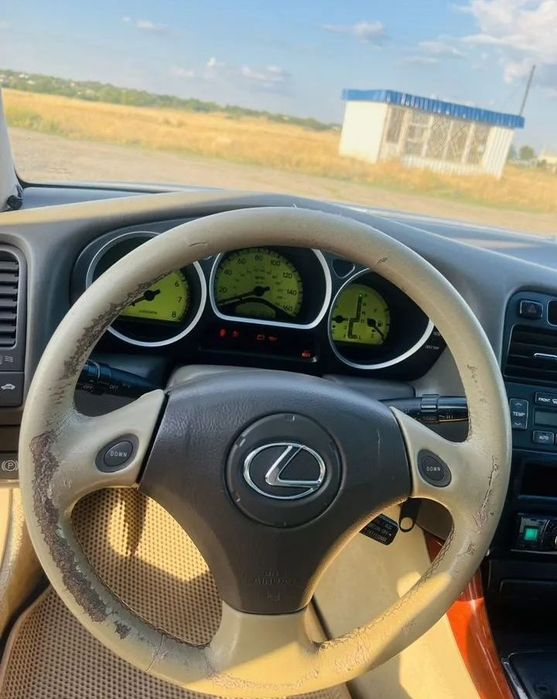 Продам Lexus gs300