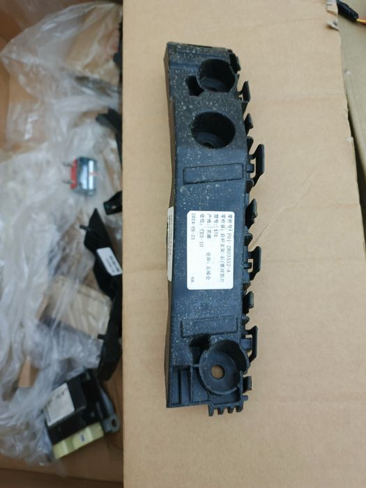 Jetour x70 banfer bracket