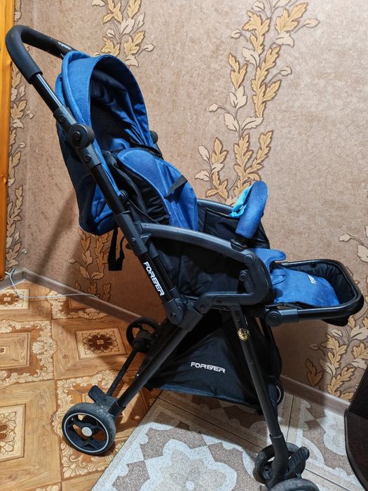 Коляска прогулочная лёгкая 6-7 кг