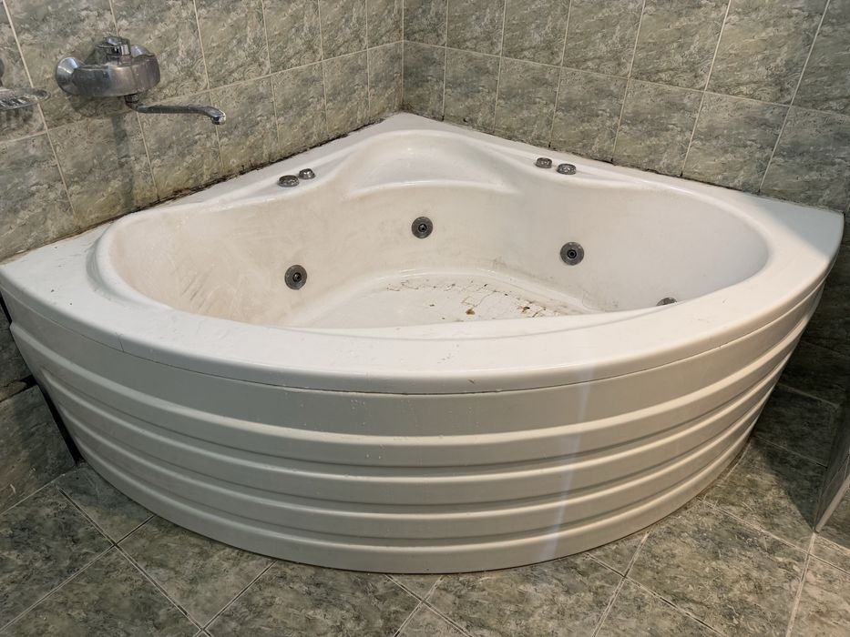 Унитаз Ванна Душ кабина Б/у