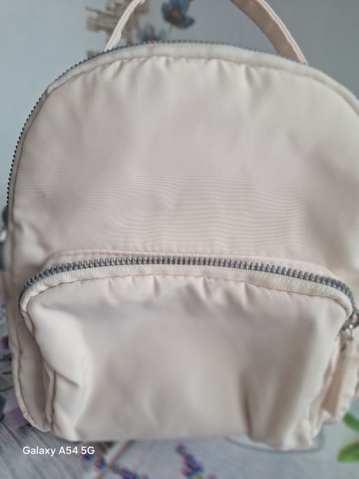 Раници от 10 до 20лв