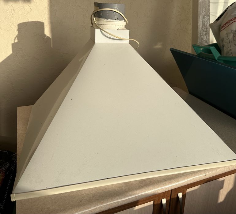 Продается вытяжка Gefest