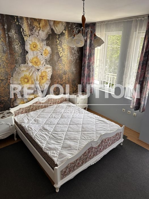 Дава се под наем Четиристаен апартамент в Варна, Колхозен пазар - 100 кв.м за 450 € - Снимка #7