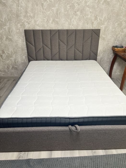 Продам диван в отичном состоянии