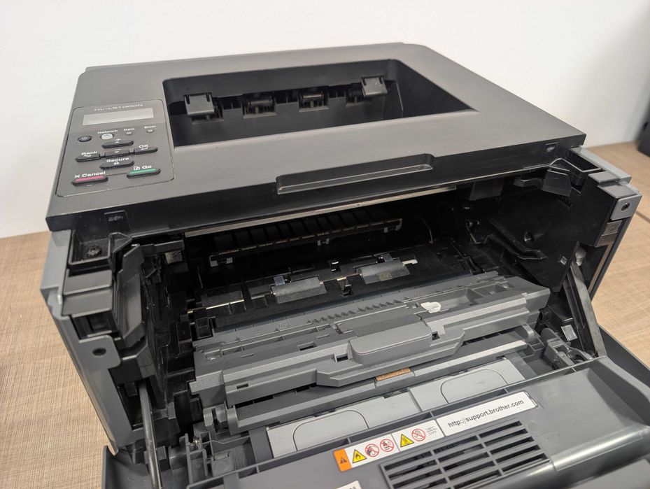 Черно-бял лазерен принтер Brother HL-L5100dn с гаранция
