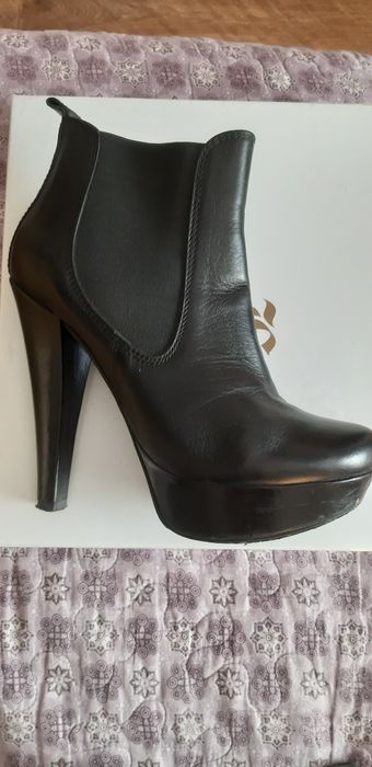 Продам сапоги 36р