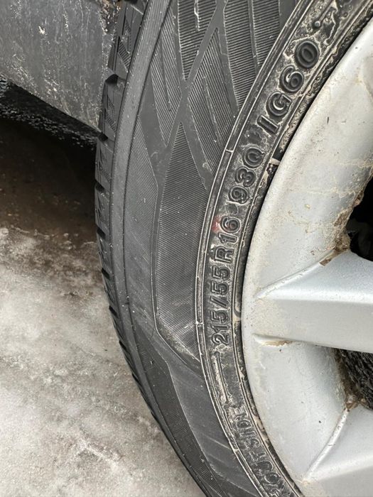 Диски шинами в хорошем состояний