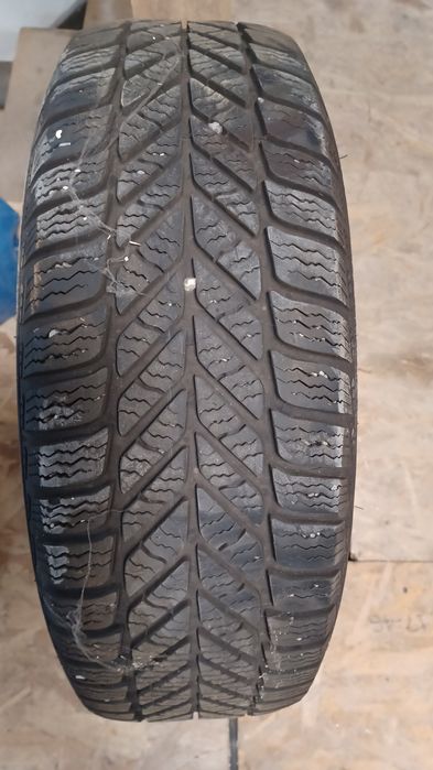 Set roți Fiat Albea/capace roti originale Fiat/Bara față.