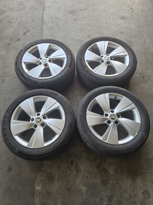 Jante 5x112 Skoda cu anvelope 205/55R17 vara