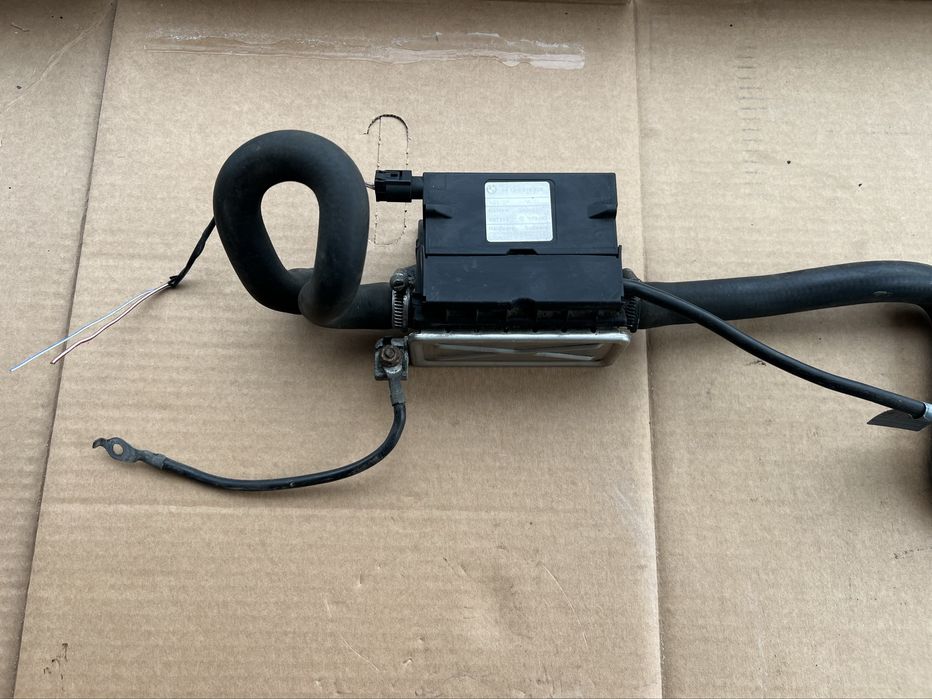 Sirocou Electric Incalzire Auxiliara Apa Bmw 320 E46 X3 E83 Boiler 12V