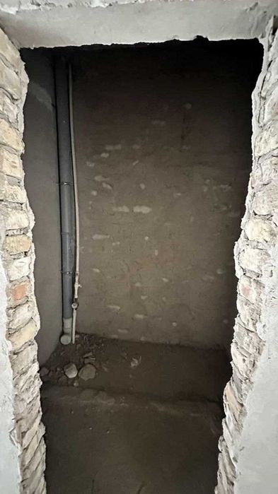 Продаётся 2х комн квартира на 4 этаже Ор-р Нурафшон