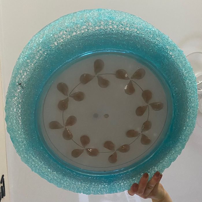 Продам люстру в гостиную