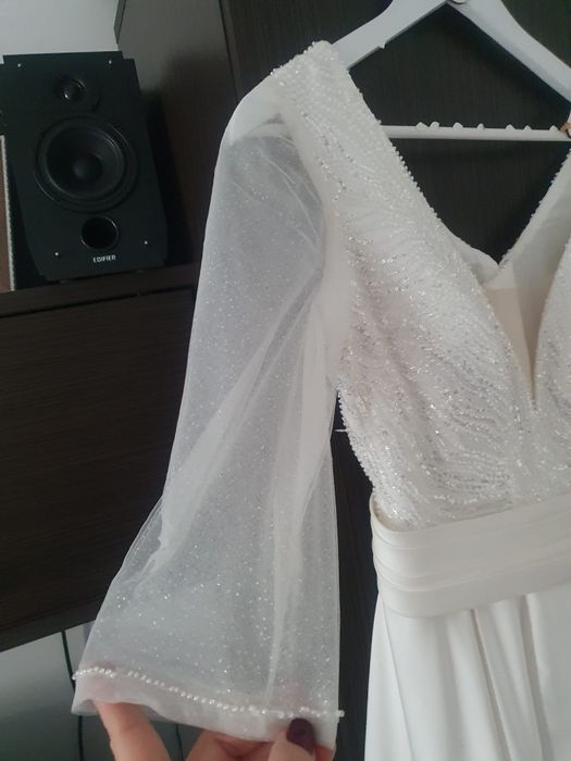 Vand rochie de mireasa