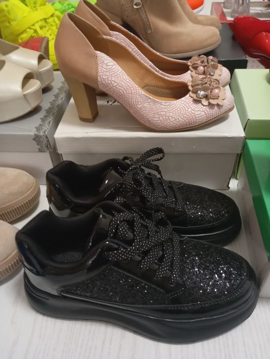 Adidași, pantofi, ghete damă