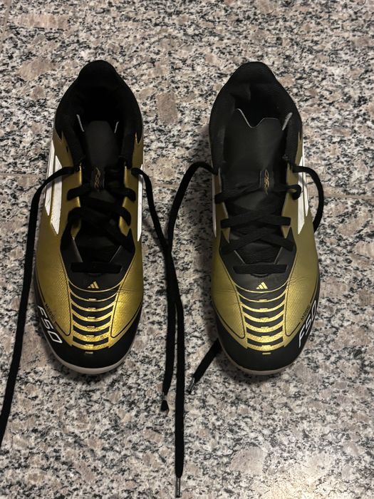 Бутноки Adidas F50 Messi