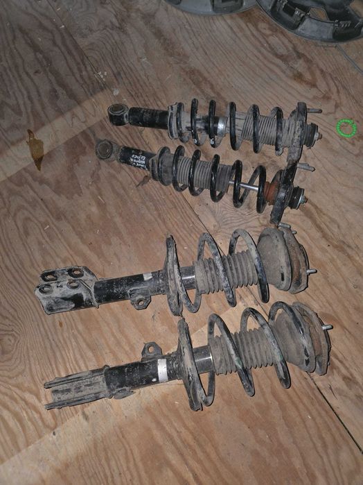 Амортосьори за тоиота