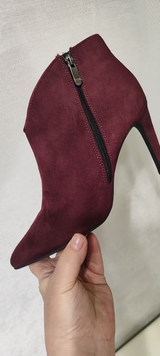 Ботильоны замшевые 39 размер